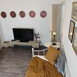 Gemütliche 2 Zimmer (citynahe wohnung)