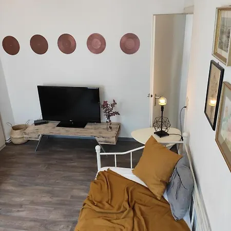 Zentrale 2-Zimmer-Apartment Nahe Hannover-Messe & City Kueche & Waschmaschine